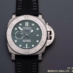 Luminor Submersible Mike Horn Edition PAM984 VSF Titanium Black Dial Swiss P9010