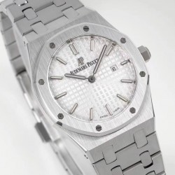 Royal Oak Lady 33mm 8F SS White Dial Swiss Quartz